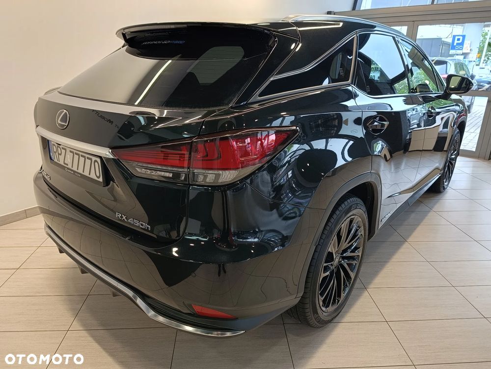 Lexus RX - 4