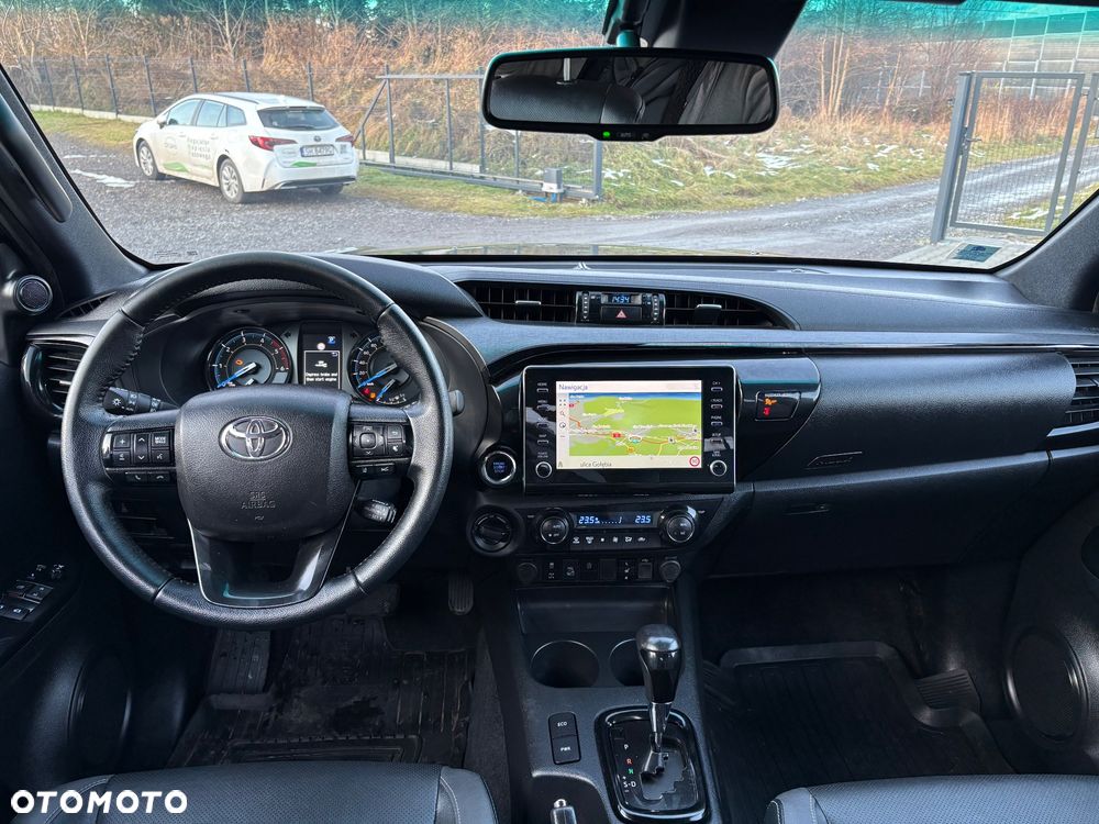 Toyota Hilux 4x4 Extra Cab Autm Invincible - 16