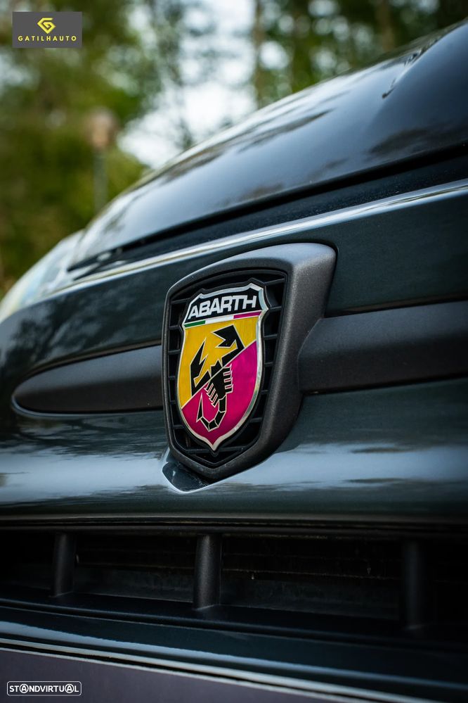 Abarth 595 1.4 T-Jet Competizione - 11
