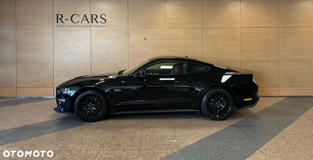 Ford Mustang - 6