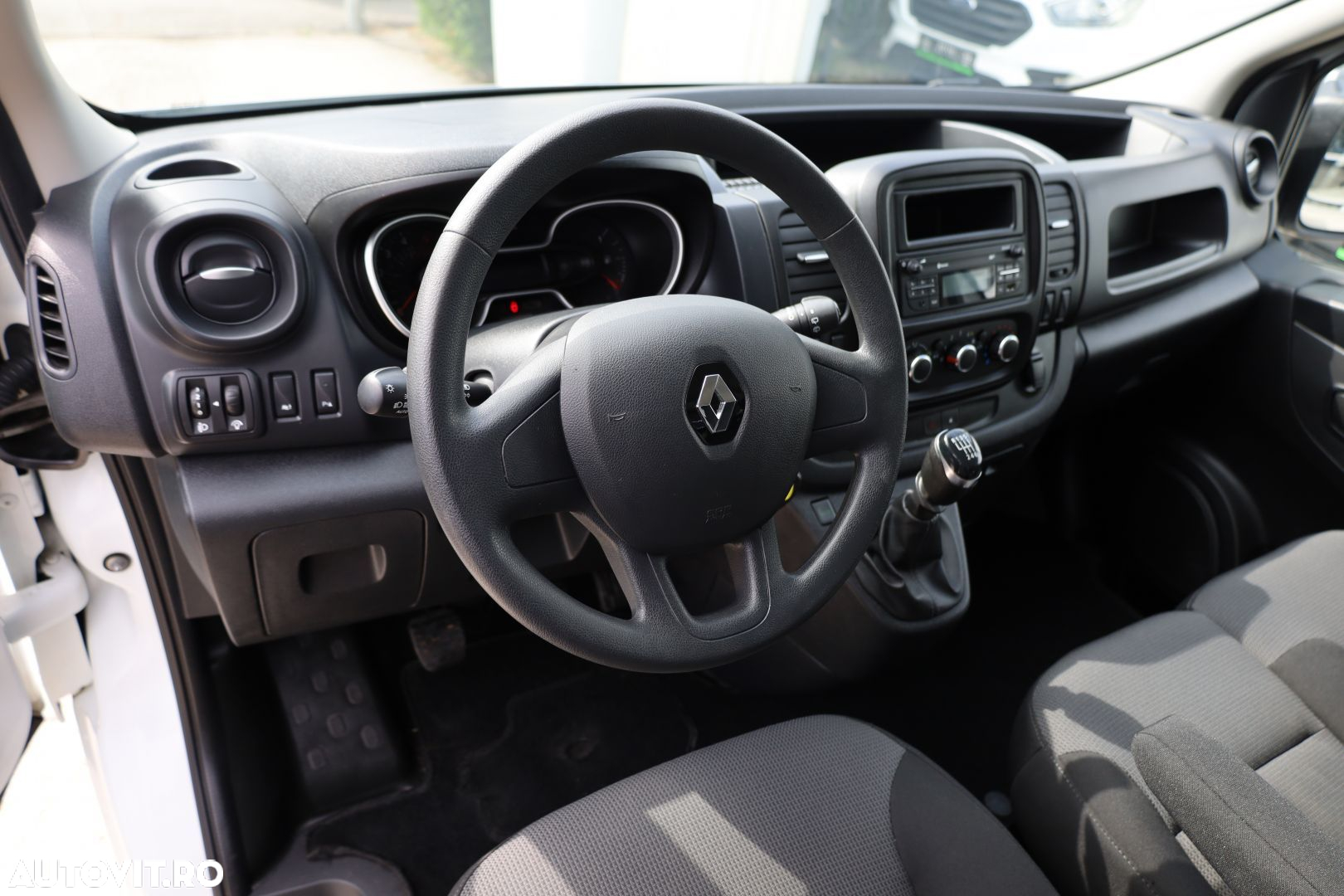 Renault Trafic L1H1 - 14