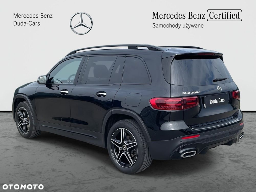 Mercedes-Benz GLB - 7