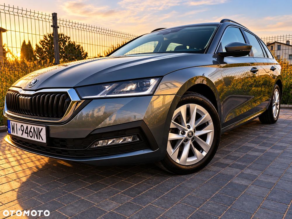 Skoda Octavia 2.0 TDI Ambition DSG - 1
