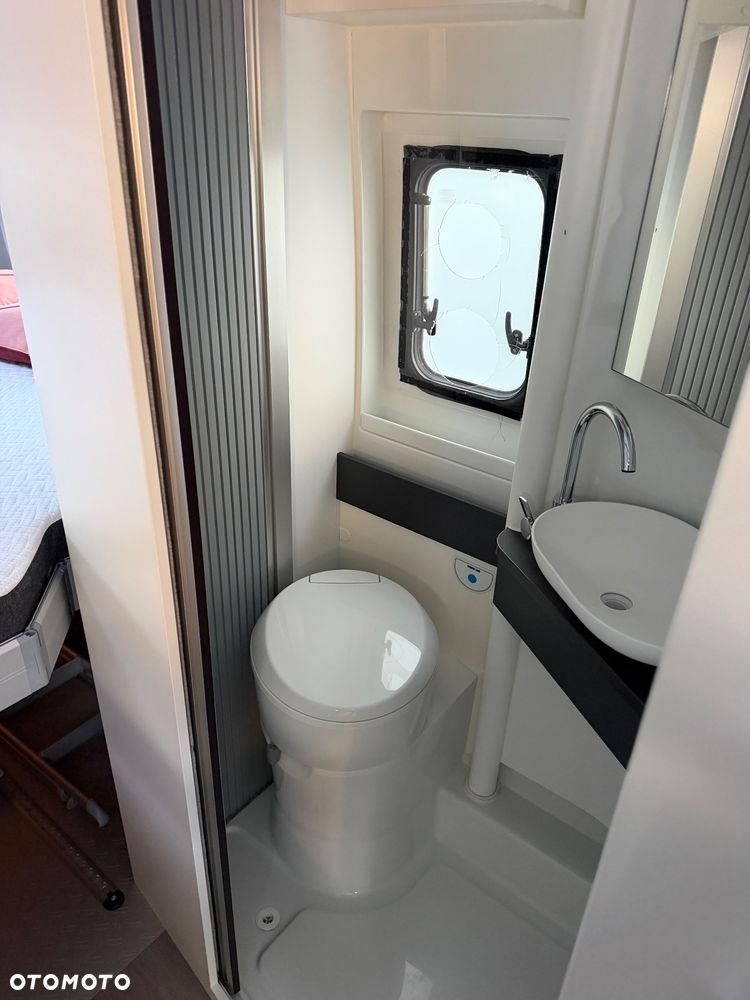 Adria 640SGX Twin Sports - 20