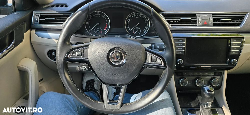 Skoda Superb 1.6 TDI DSG Style - 3