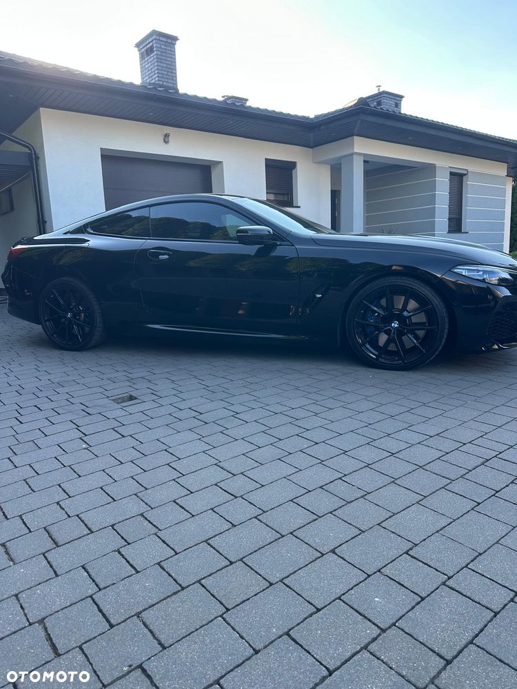 BMW Seria 8 - 21