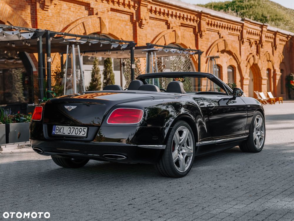 Bentley Continental GT W12 - 3