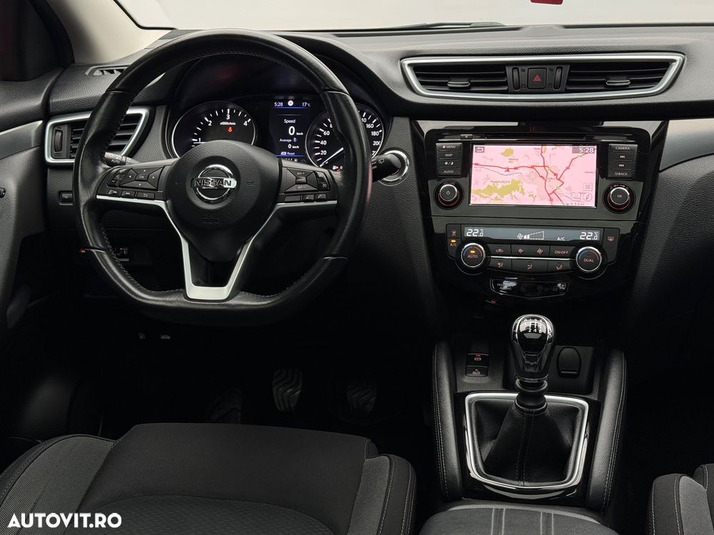 Nissan Qashqai 1.5 DCI N-CONNECTA - 8