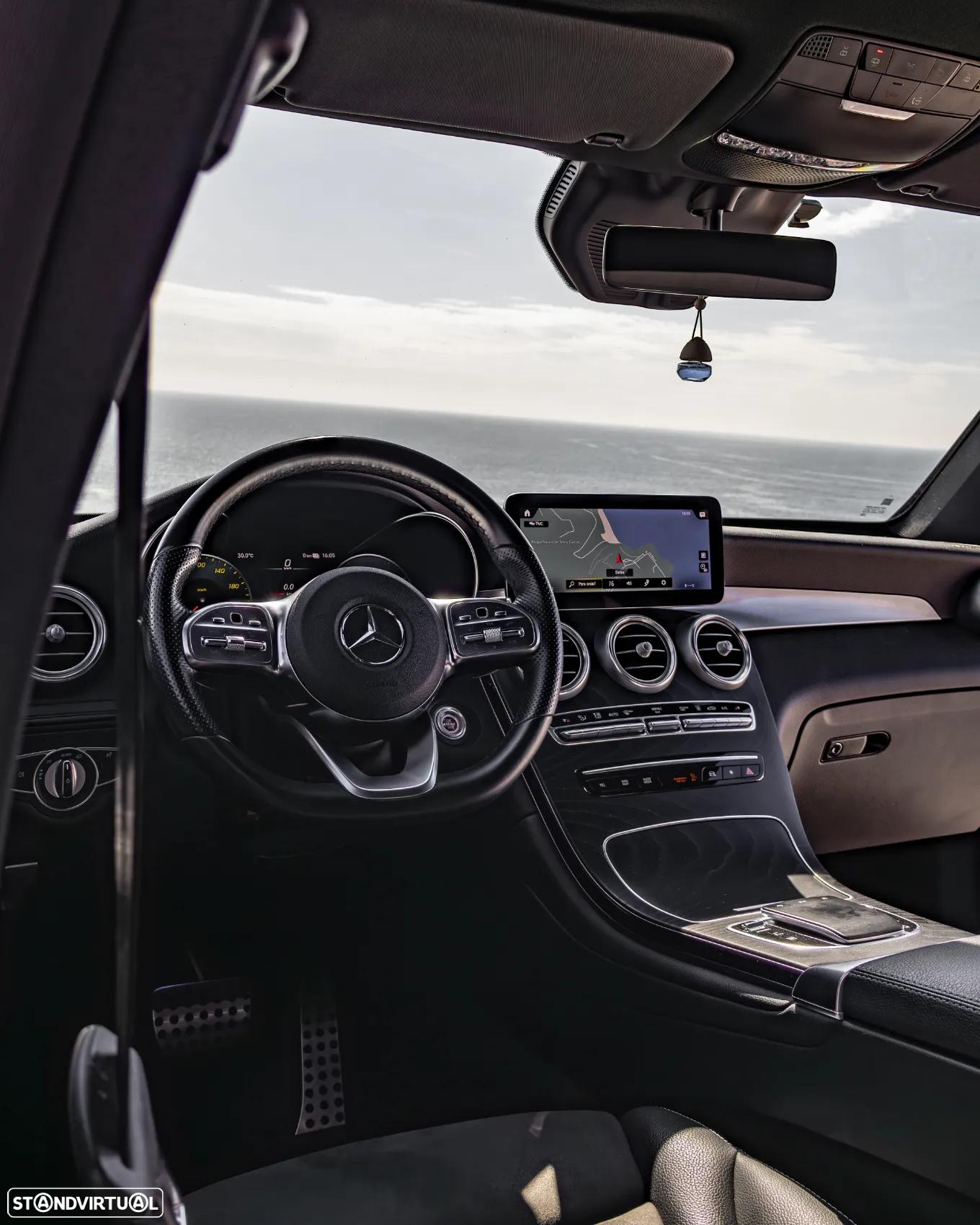 Mercedes-Benz GLC 300 Coupe e 4Matic - 12