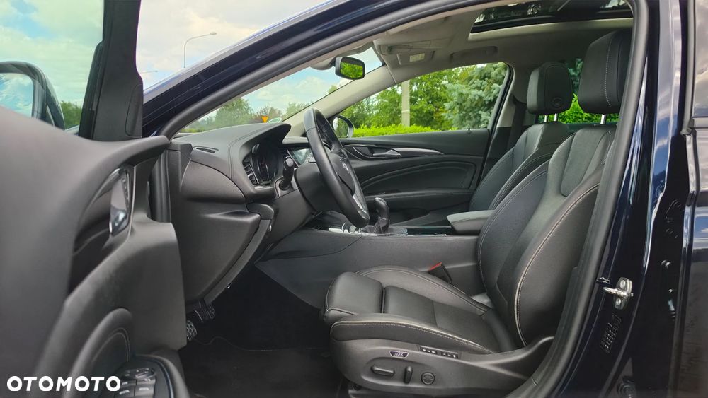 Opel Insignia 2.0 Dynamic - 31