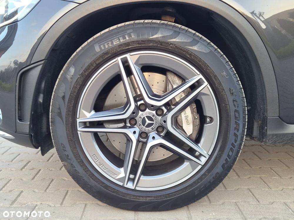 Mercedes-Benz GLC 200 4-Matic - 28