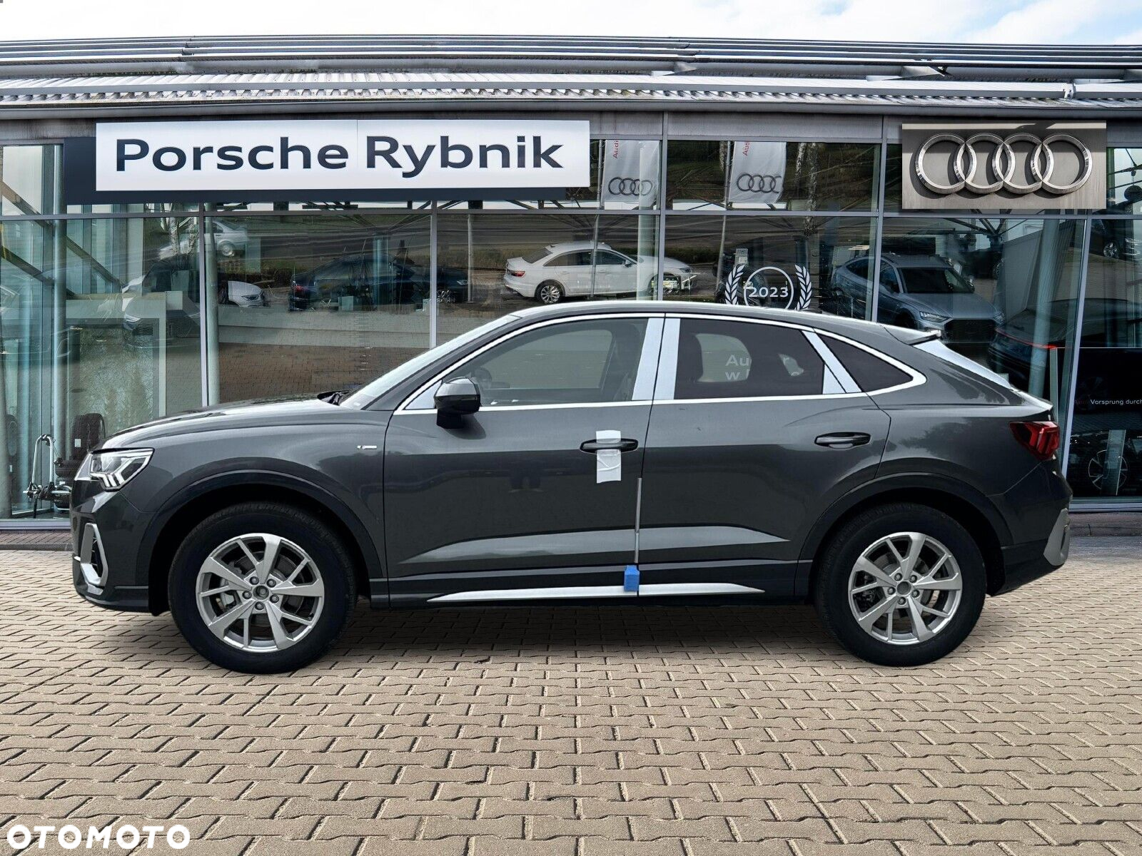Audi Q3 Sportback - 2
