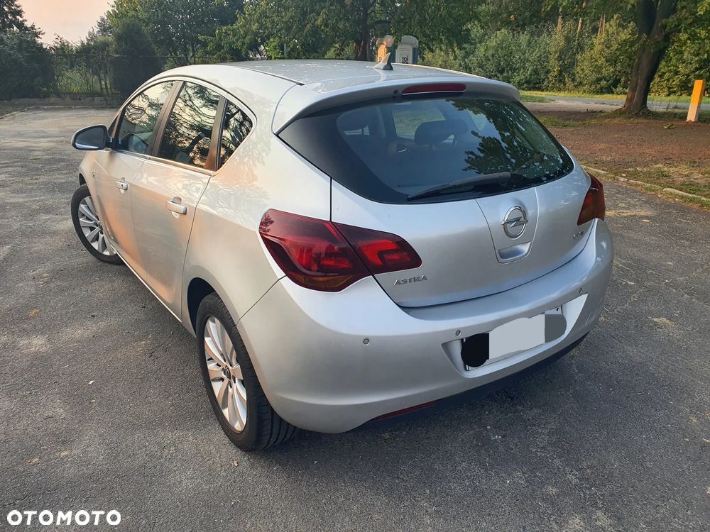 Opel Astra 1.7 CDTI - 2