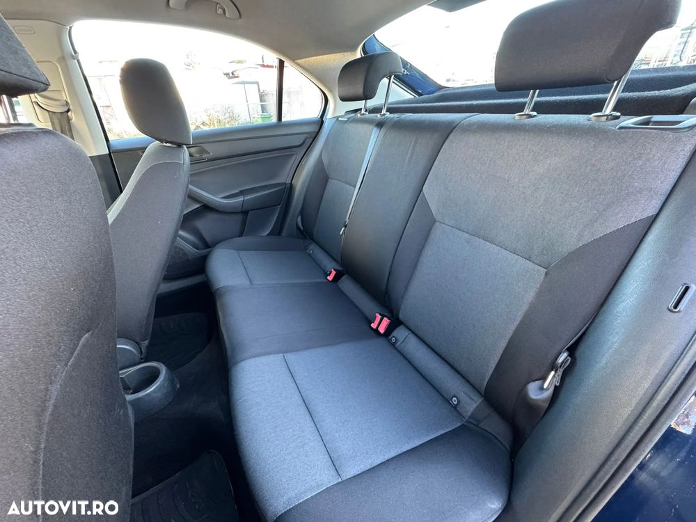 Skoda RAPID 1.6 TDI Active - 14