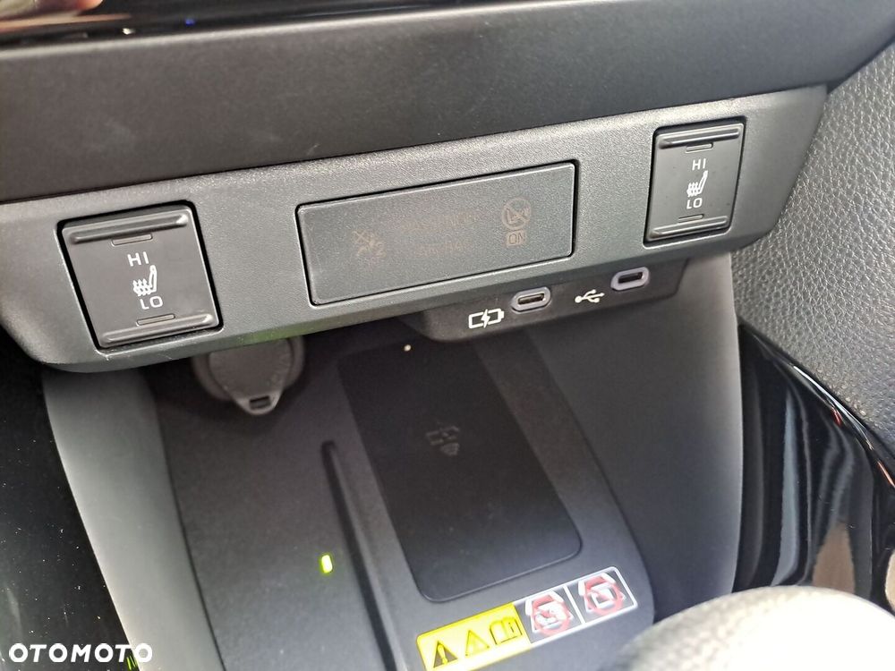 Toyota Yaris Hybrid 1.5 Style - 18