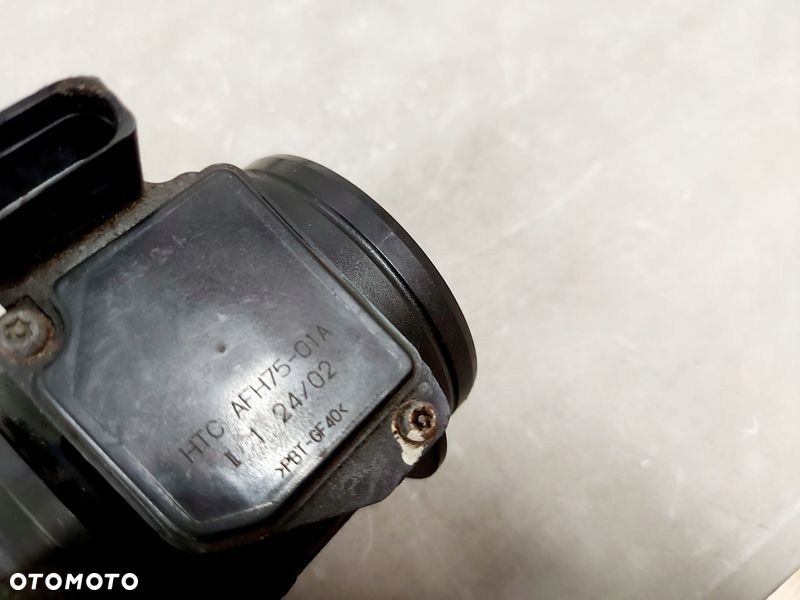 AUDI A4 B6 3.0 V6 PRZEPŁYWOMIERZ POWIETRZA - 7