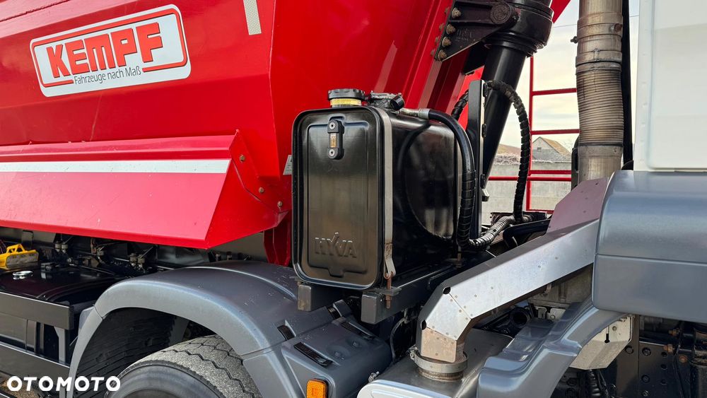 MAN MAN TGS 35.400 - 21