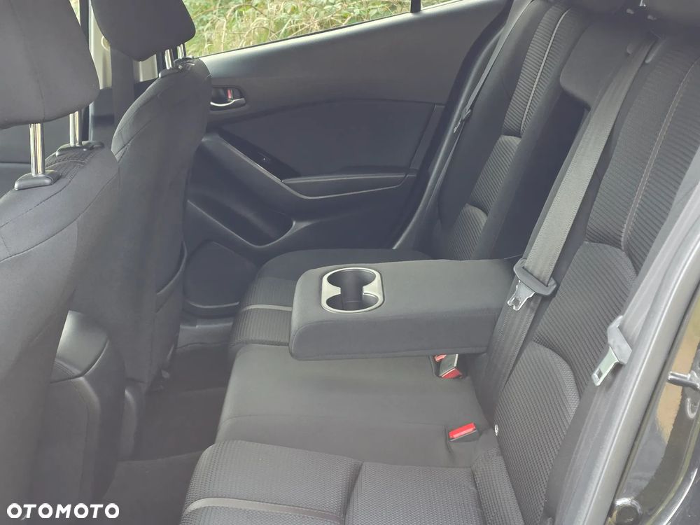 Mazda 2 - 10
