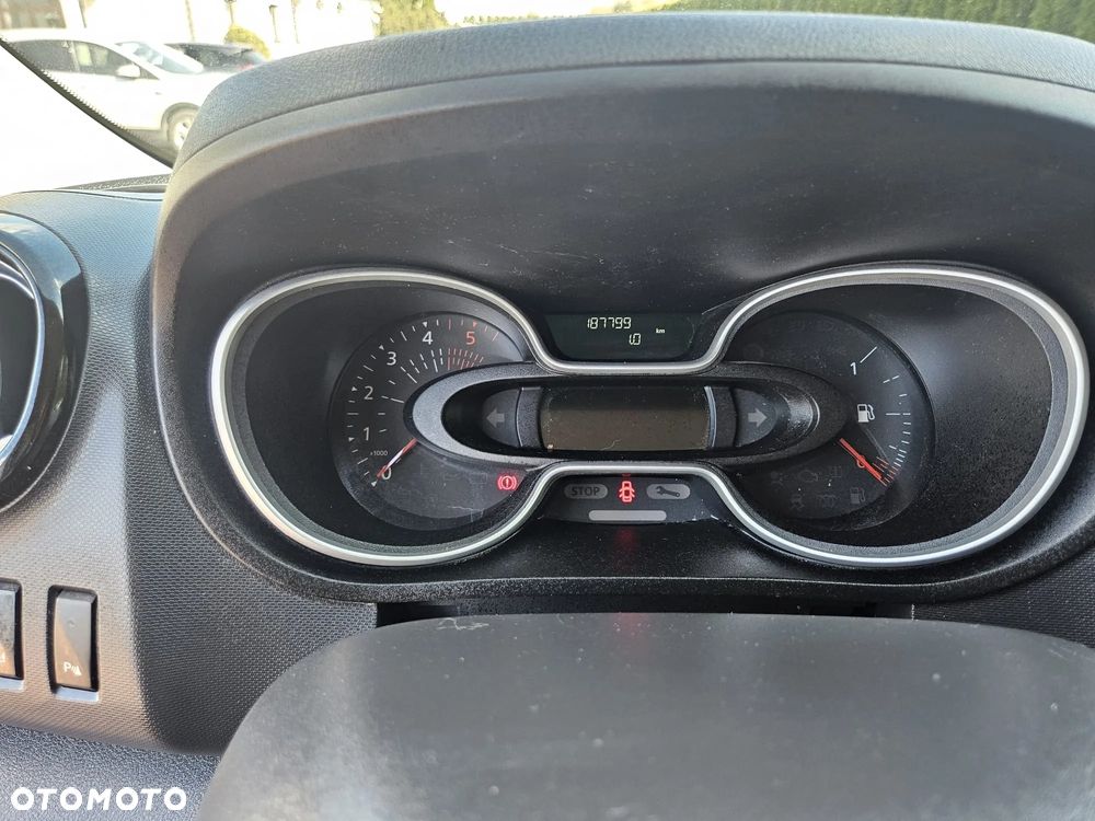 Renault trafic - 15