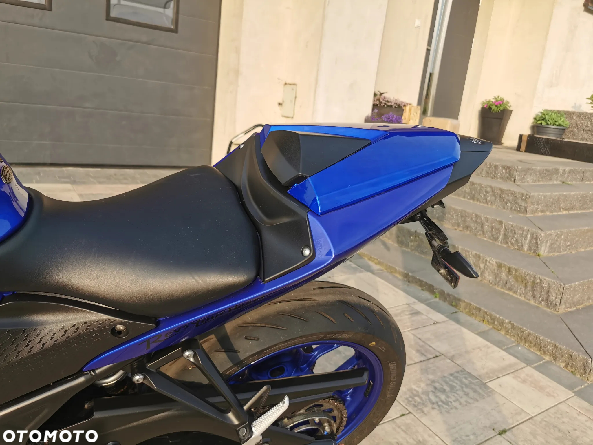 Yamaha R3 - 8