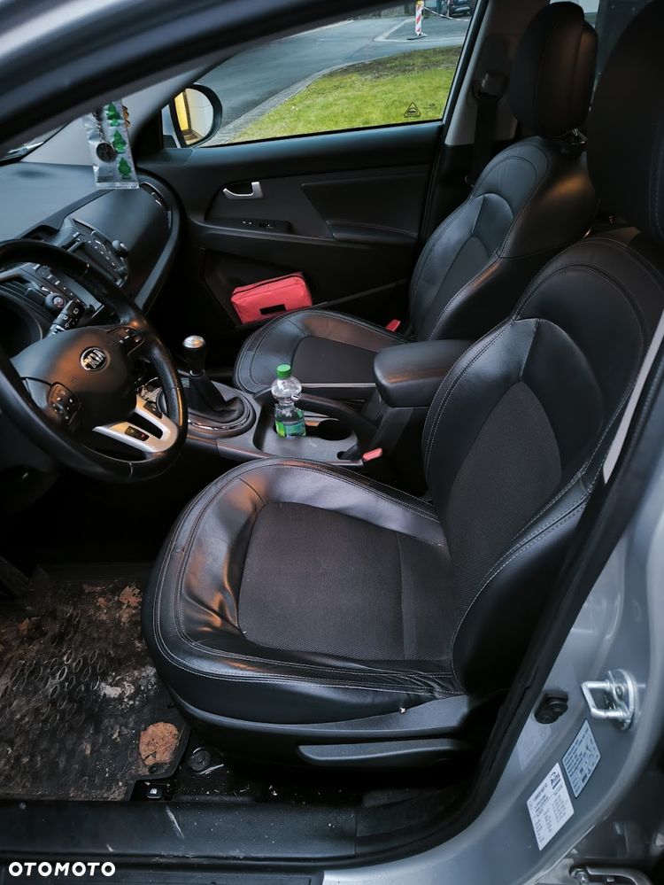 Kia Sportage 2.0 CVVT 4WD Spirit - 12