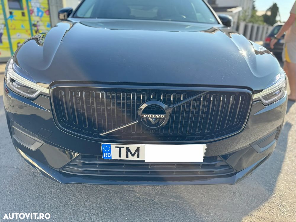 Volvo XC 60 D4 Momentum Pro - 8