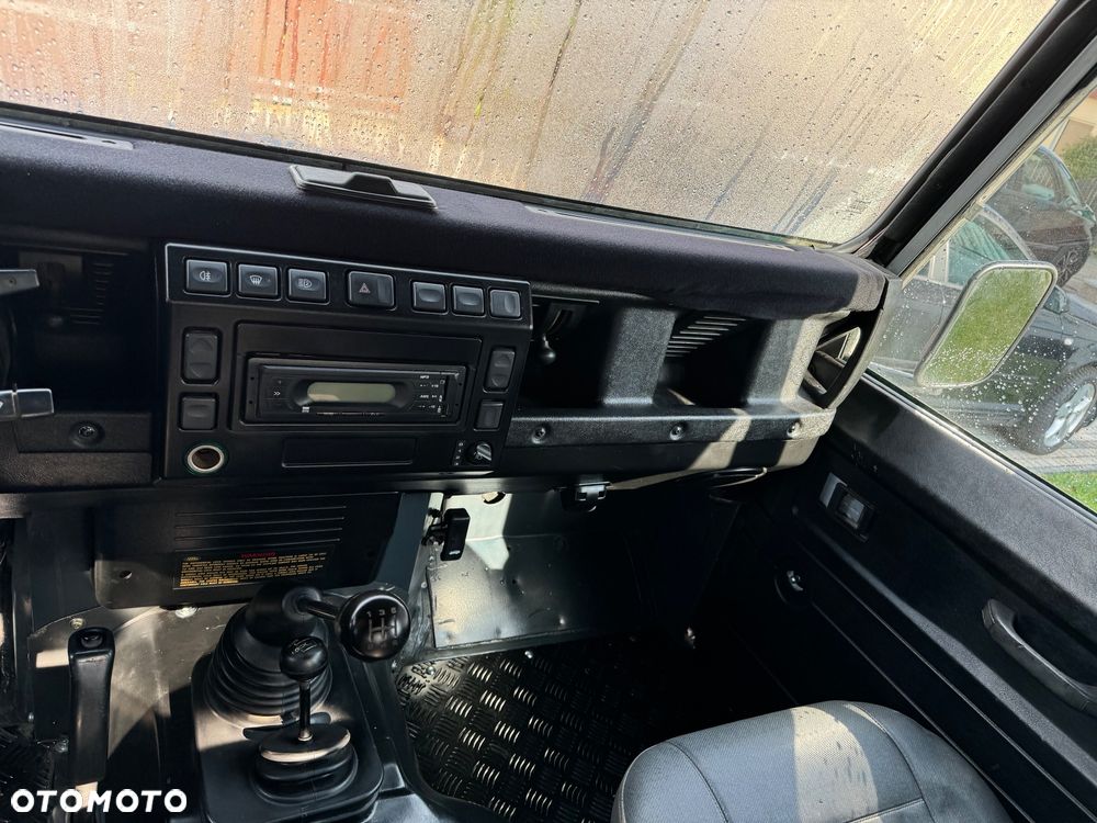 Land Rover Defender 2.5 TDI doublecab - 12