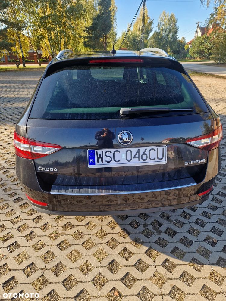 Skoda Superb 2016 photo 2