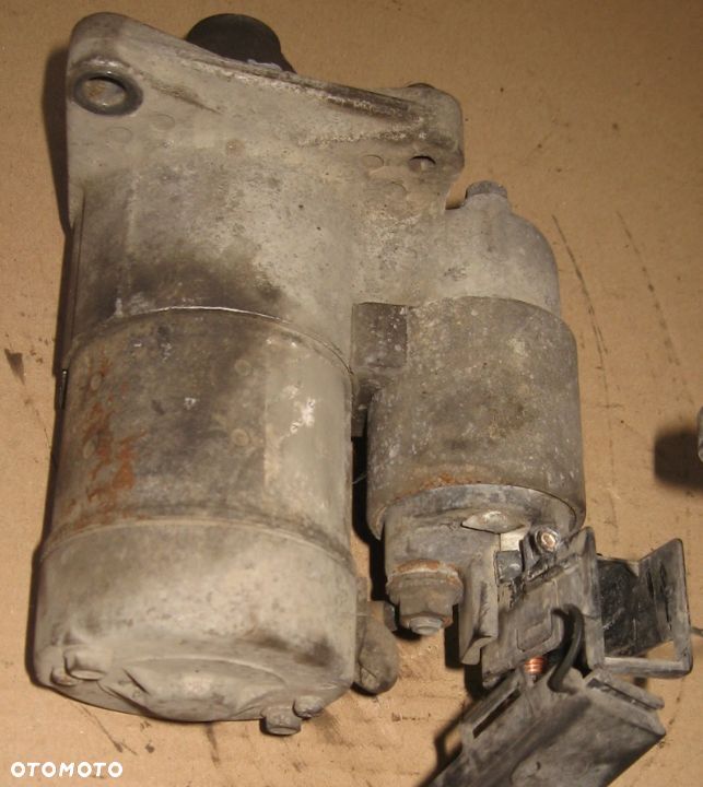 rozrusznik FIAT PANDA II 1.2 8v - 3