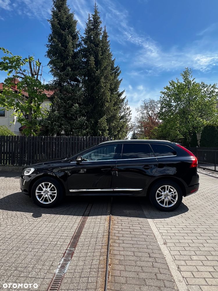 Volvo XC 60 D4 AWD Kinetic - 5
