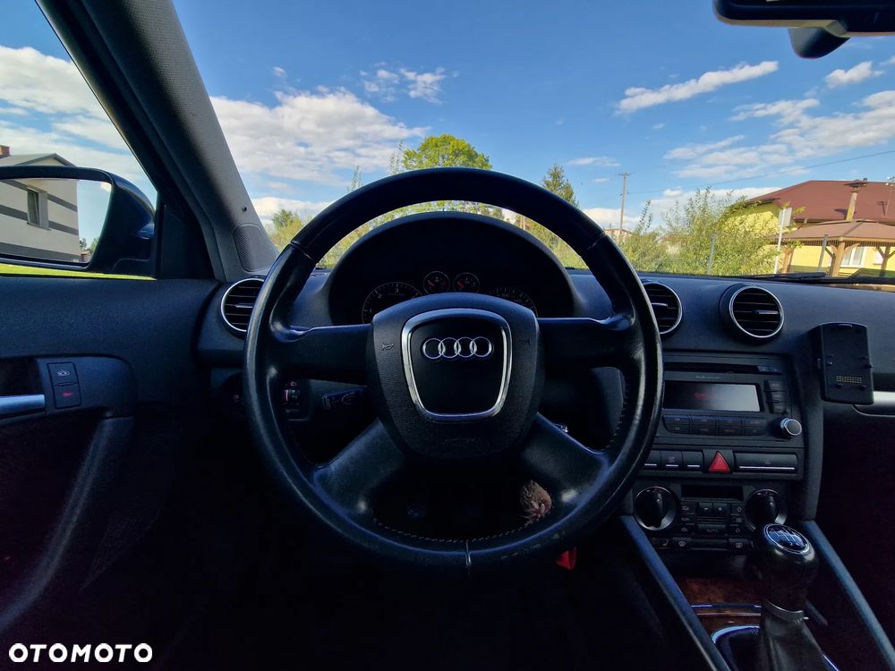 Audi A3 Sportback 2.0 TDI Ambiente - 7