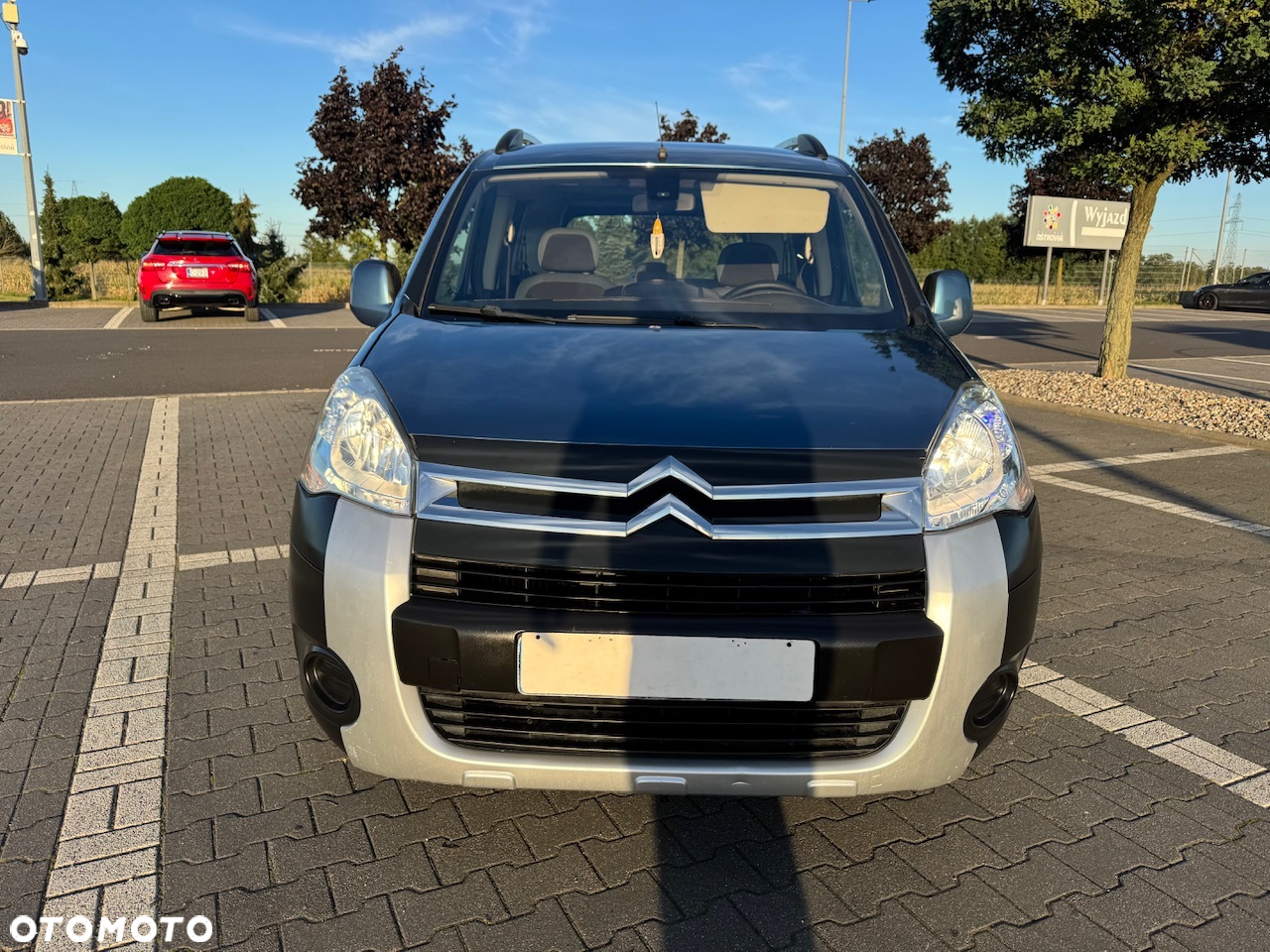 Citroën Berlingo e-HDi 90 FAP EGS6 Multispace Exclusive - 2