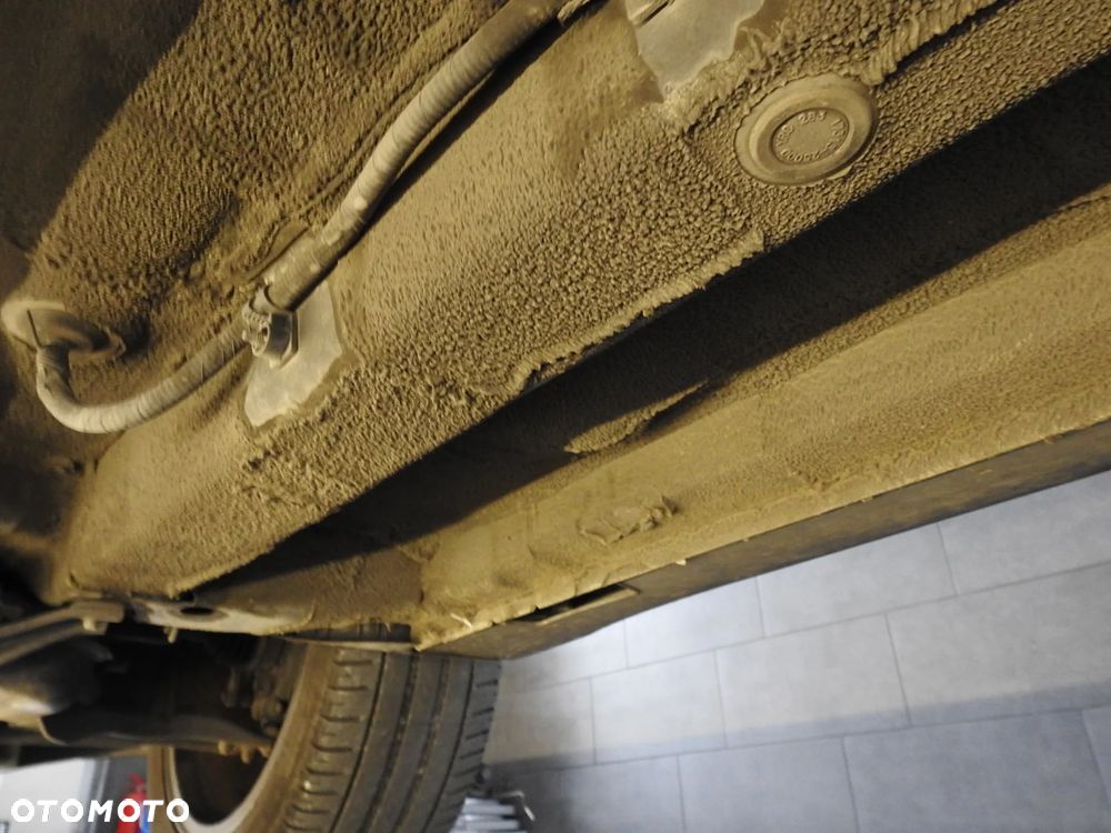 Kia Sportage 1.7 CRDI 2WD ISG Dream-Team Edition - 36