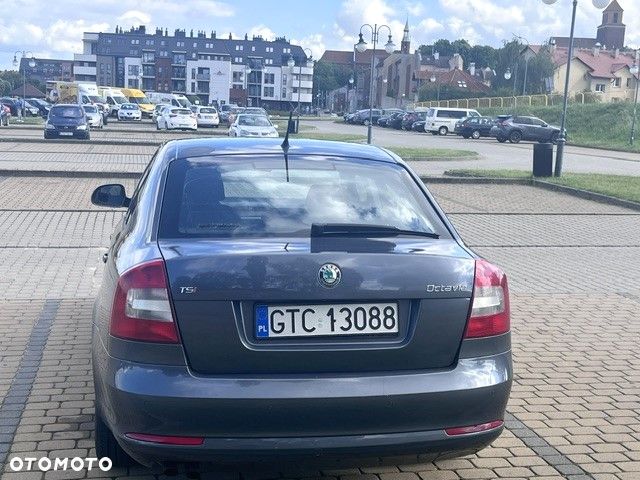 Skoda Octavia 1.8 TSI Ambiente - 3
