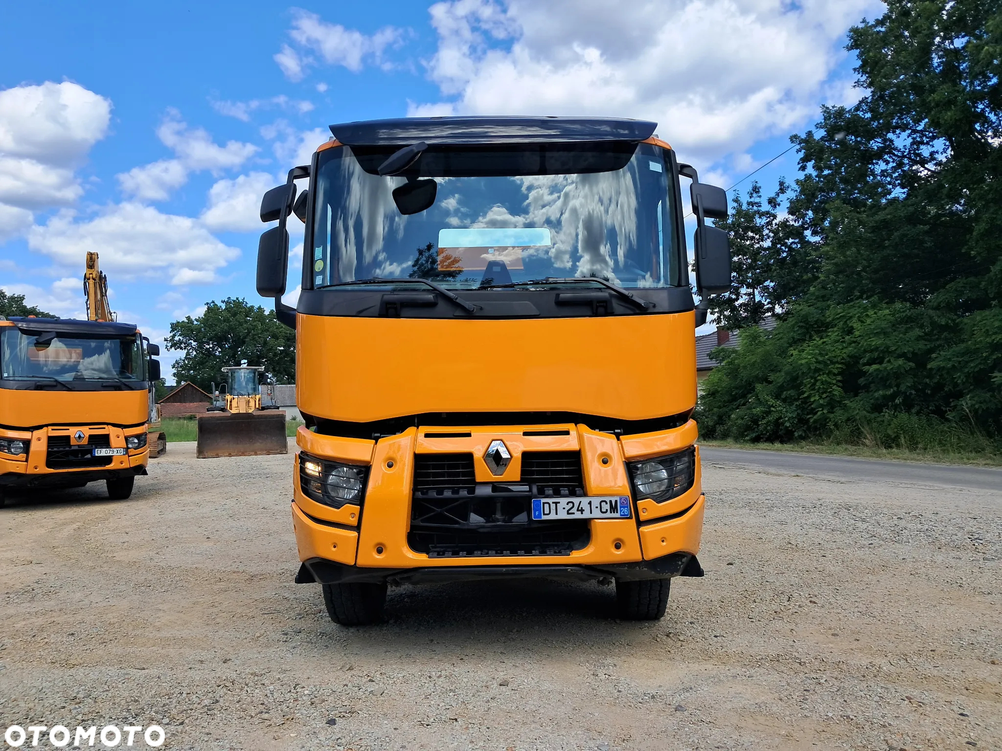 Renault C460 wywrotka 6x4 hydroburta - 2