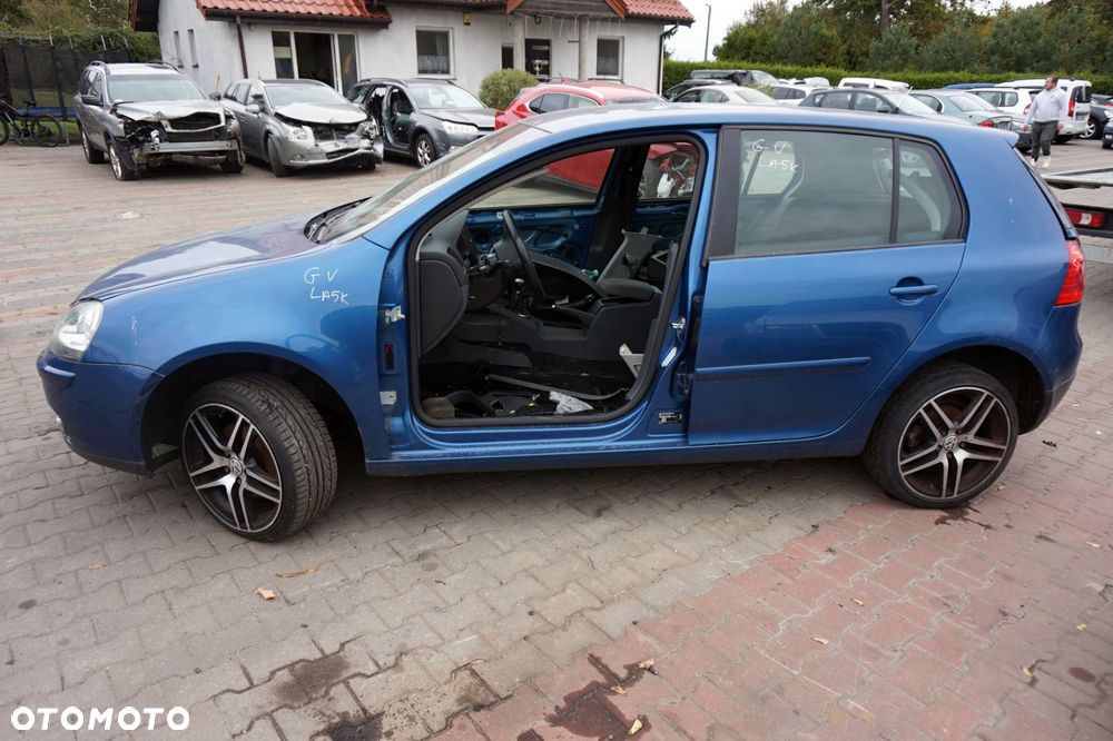 VOLKSWAGEN GOLF V 5D HB 2007 LA5K 1.4 TSI CAXA 122KM JPG NIEBIESKI na części - 2
