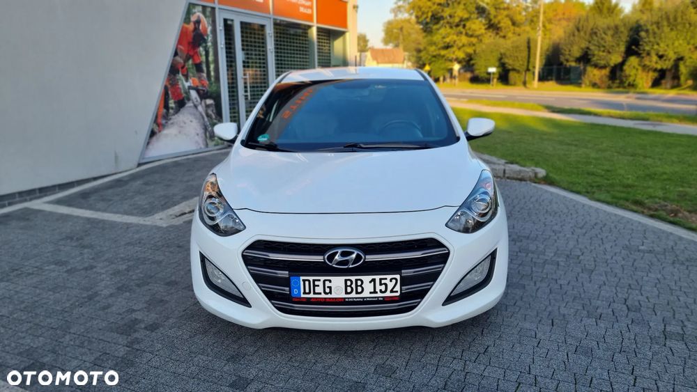 Hyundai i30 1.4 Passion - 3