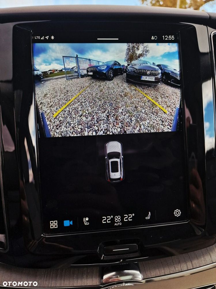 Volvo XC 60 T6 Plug-In Hybrid AWD Ultra Dark - 33