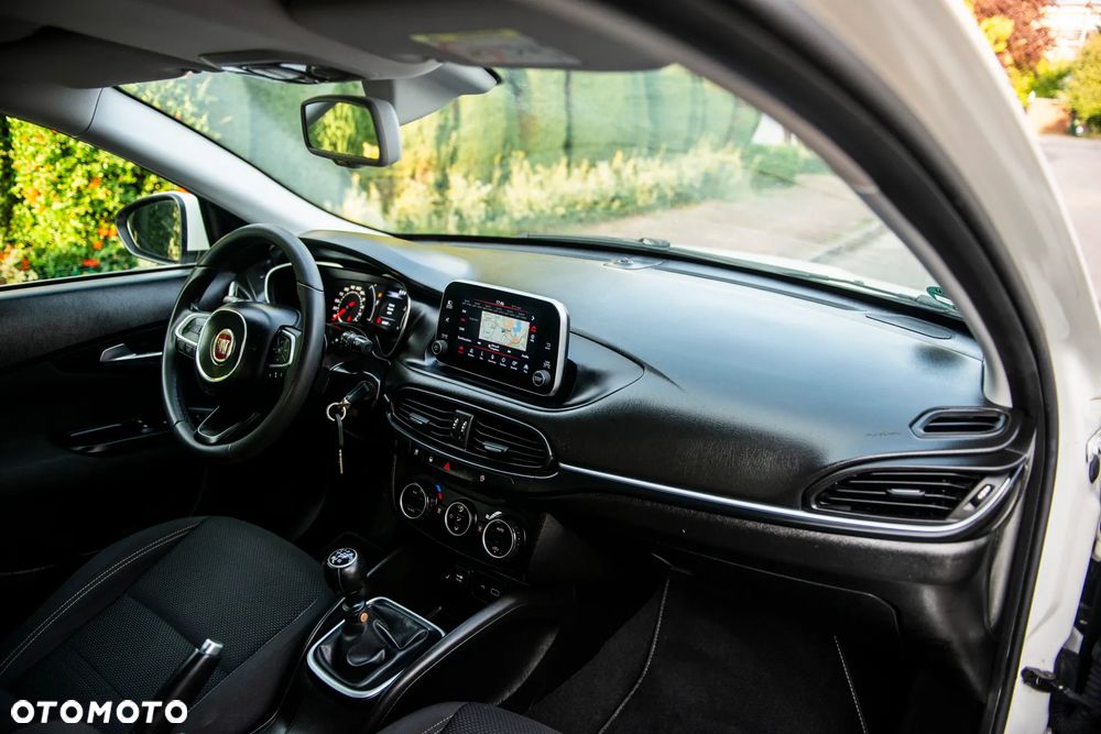 Fiat Tipo 1.4 T-Jet Lounge - 39