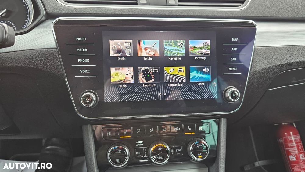 Skoda Superb 2.0 TDI DSG Premium Edition - 16