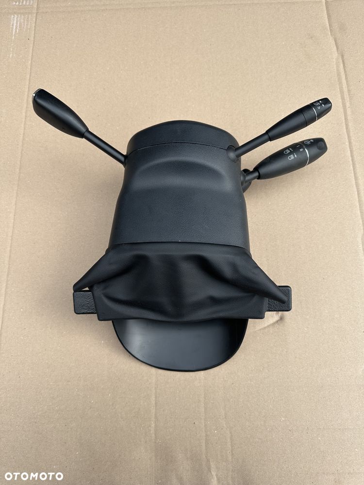 PRZEŁĄCZNIK TAŚMA TESLA MODEL S 1008303-00-D. - 4