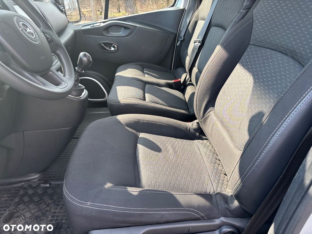 Opel Vivaro L2H1 2,9t Edition - 16