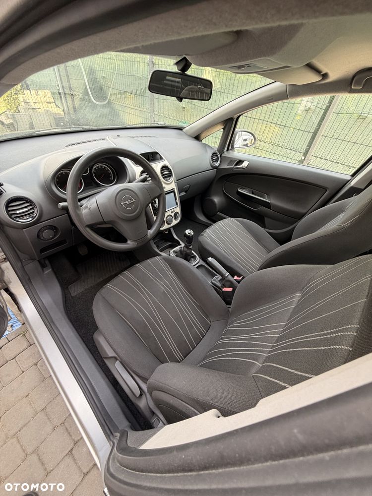 Opel Corsa - 5