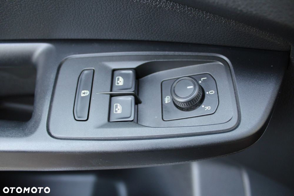 Volkswagen Caddy - 21