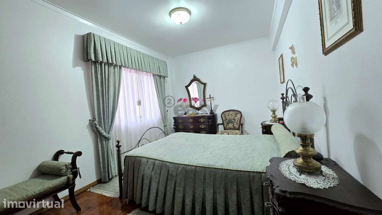 Apartamento T3 com Garagem em Alcabideche, Estoril - Grande imagem: 2/23