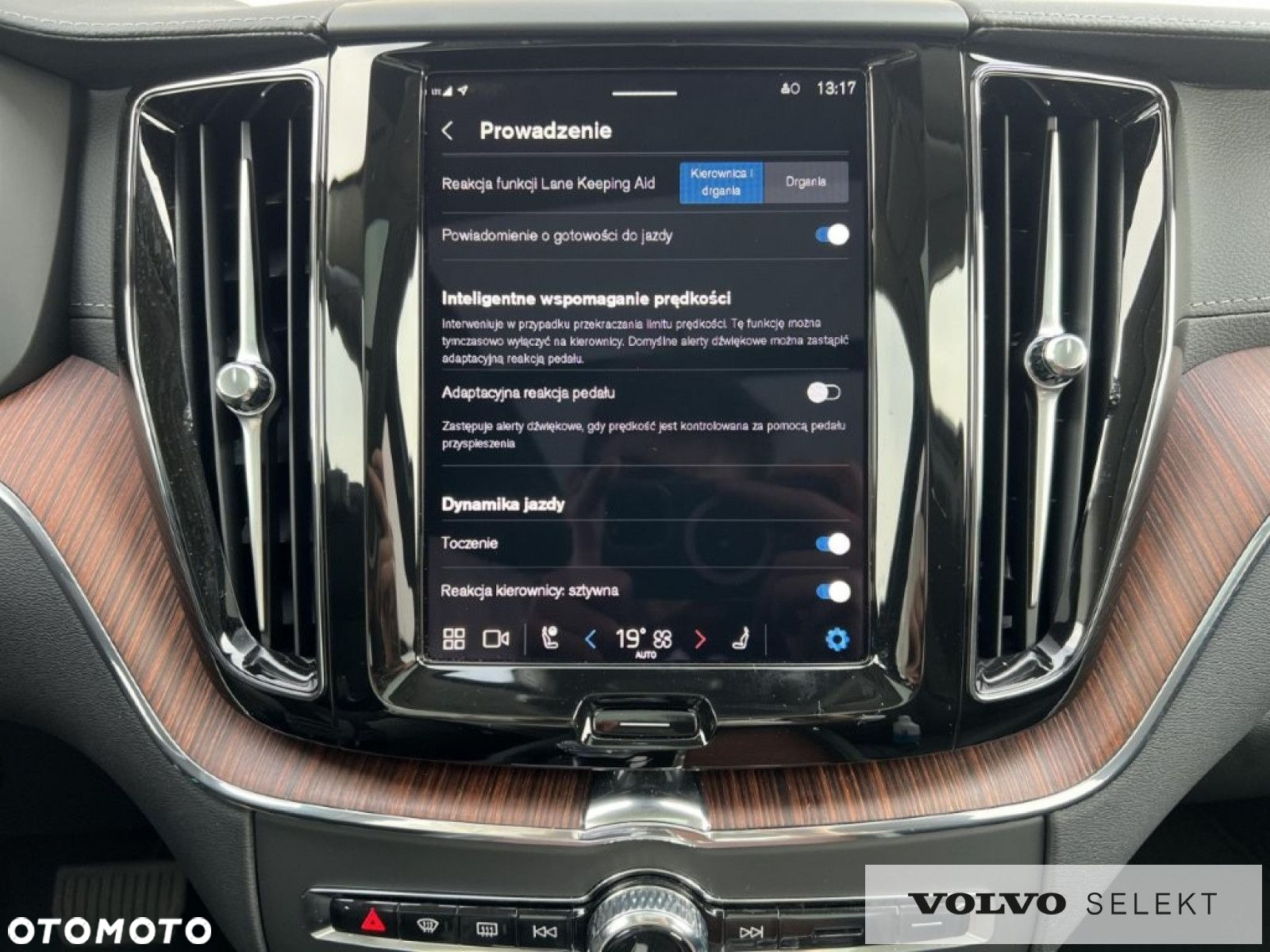 Volvo XC 60 - 29