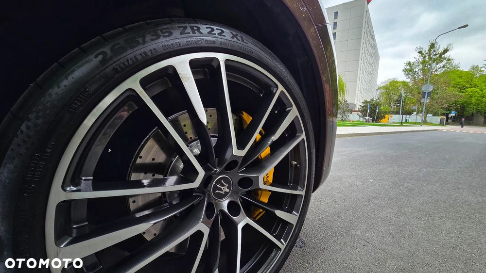 Maserati Levante GTS - 28