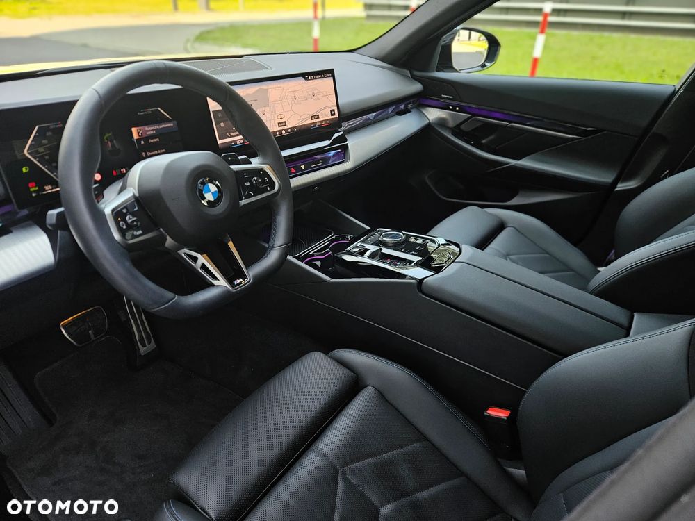 BMW Seria 5 520d xDrive mHEV M Sport - 15