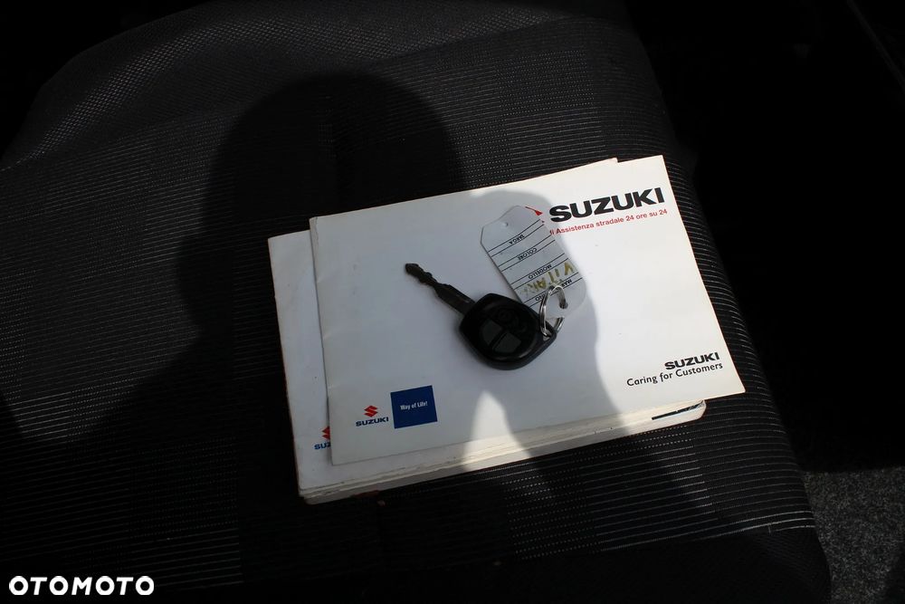 Suzuki Grand Vitara 1.6 De luxe - 19