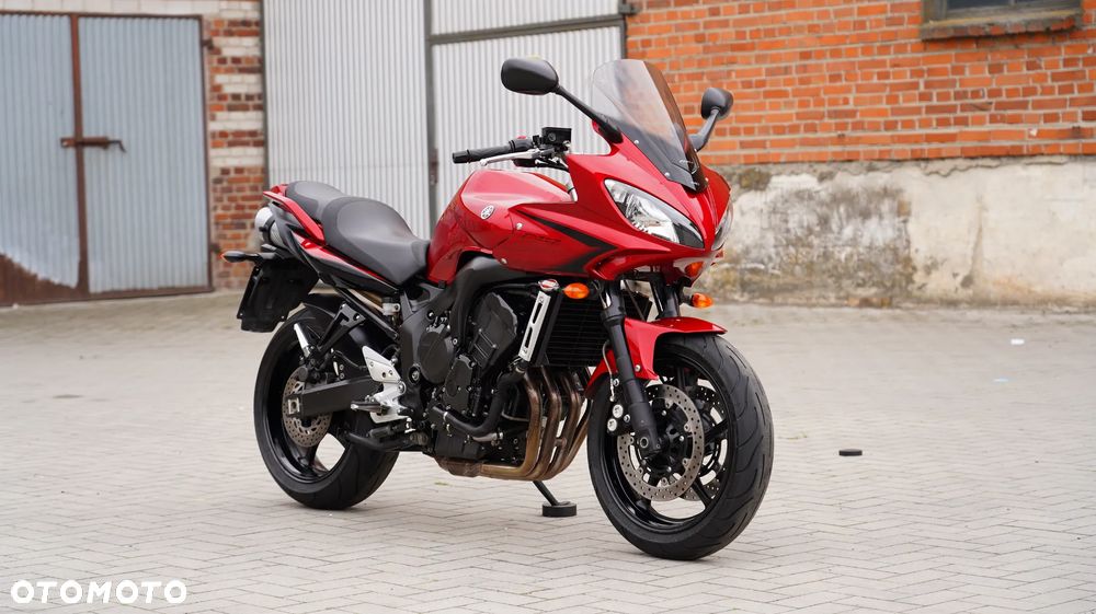 Yamaha FZ6 - 6